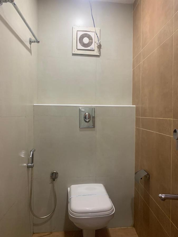 Hotel Greenlife Kochi Eksteriør billede