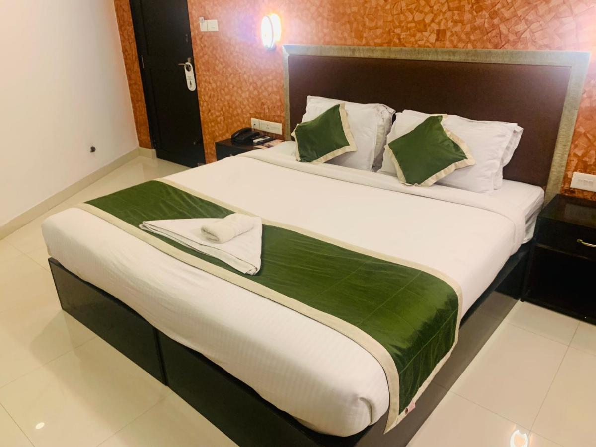 Hotel Greenlife Kochi Eksteriør billede
