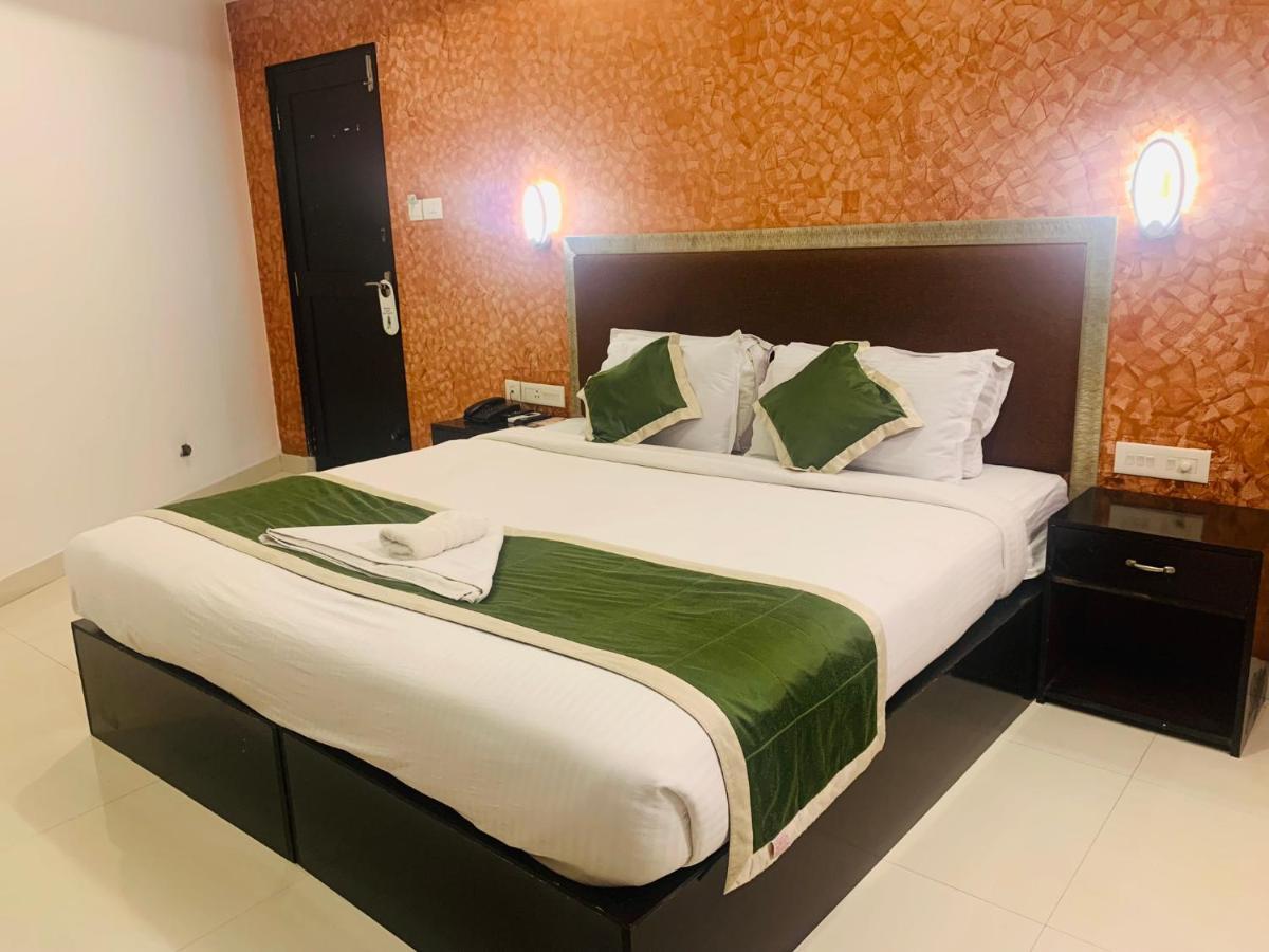 Hotel Greenlife Kochi Eksteriør billede