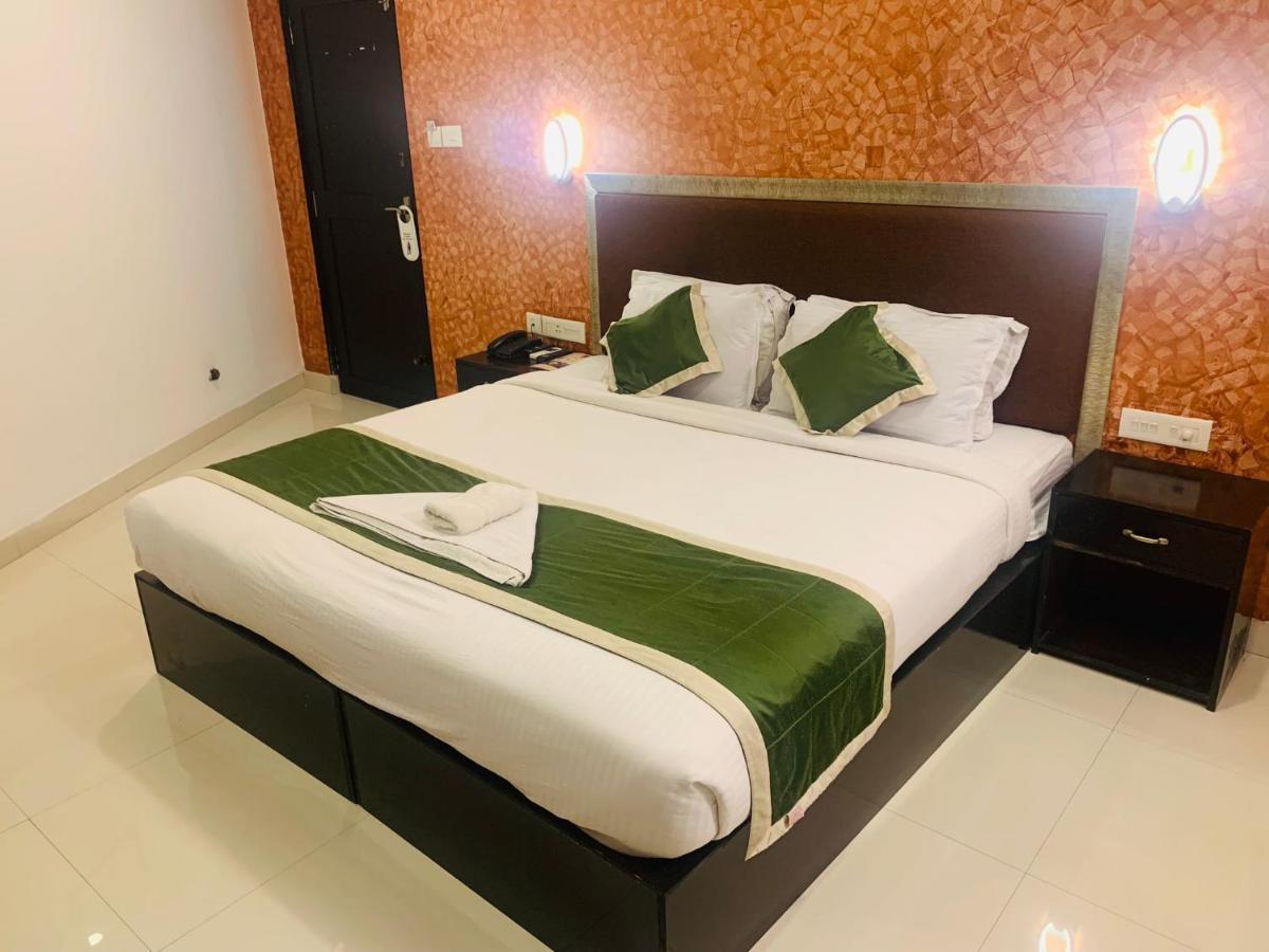 Hotel Greenlife Kochi Eksteriør billede