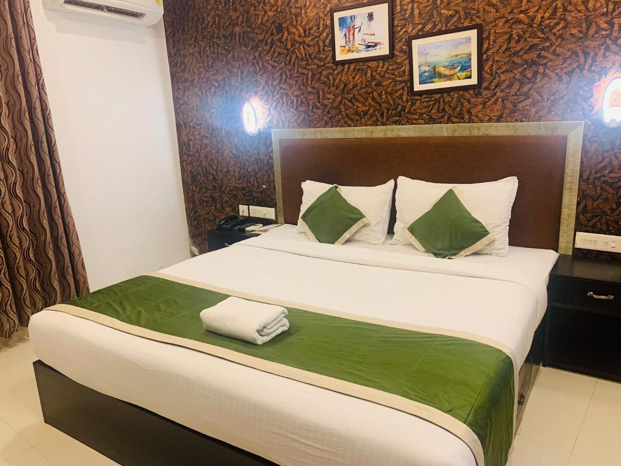 Hotel Greenlife Kochi Eksteriør billede